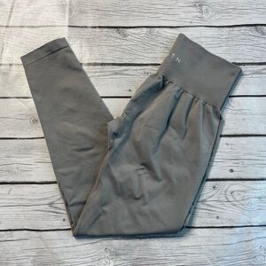 NVGTN Grey Gym Leggings